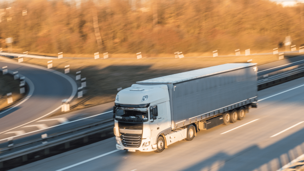enclosed truck transport