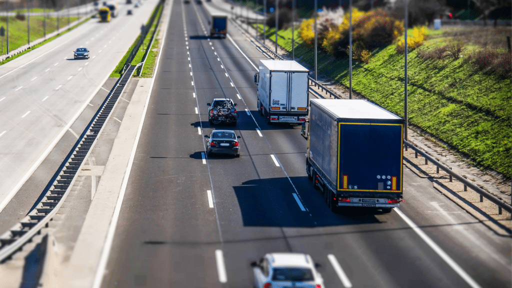 closed car transport
