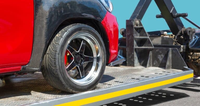 Common-Car-Shipping-Mistakes-Across-the-USA-Canada-Border